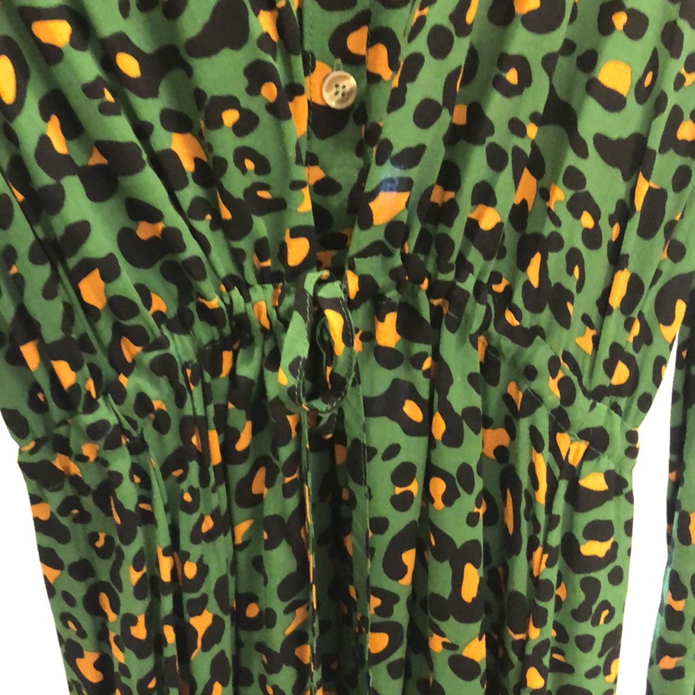 Green Leopard print dress - Picture 4 of 5
